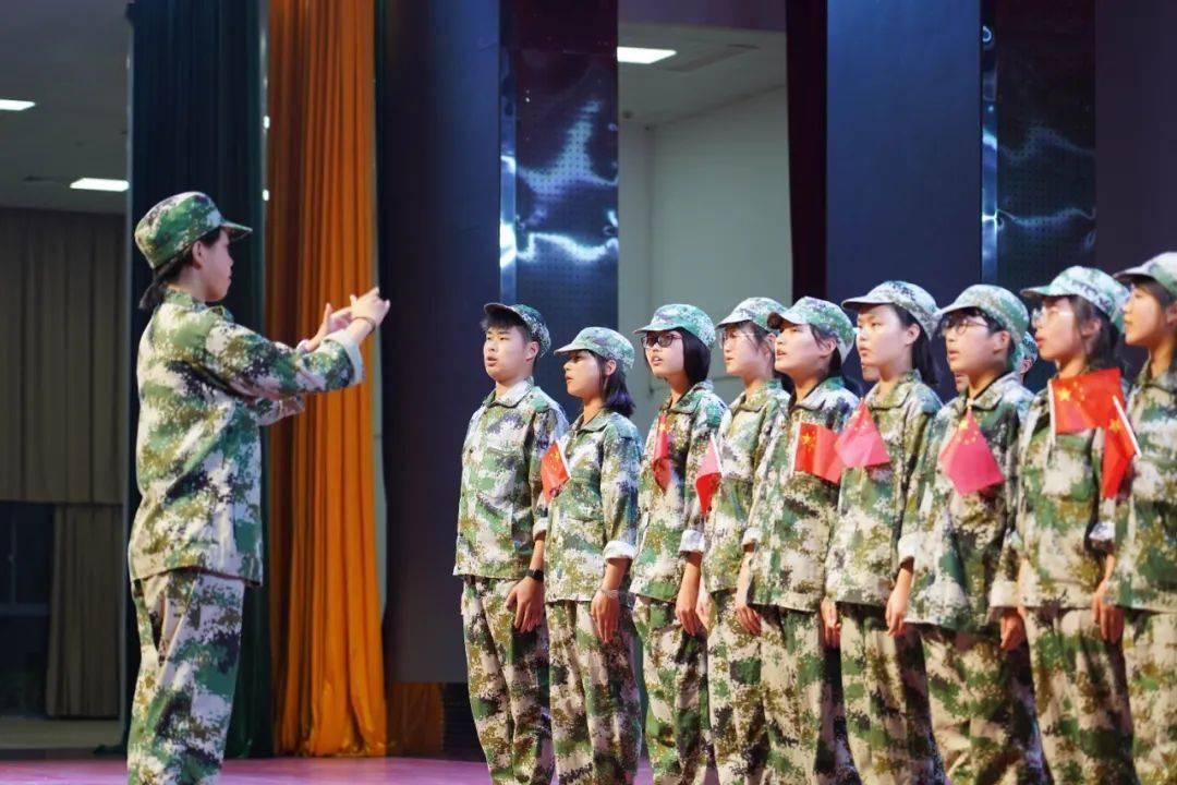 华为手机哪个型号性价比高游戏画面